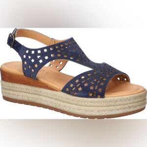 Bella Vita | Ann-Italy Perforated Wedge Sandal